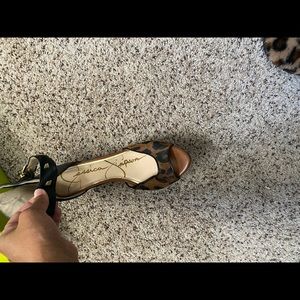 Jessica Simpson Pumps